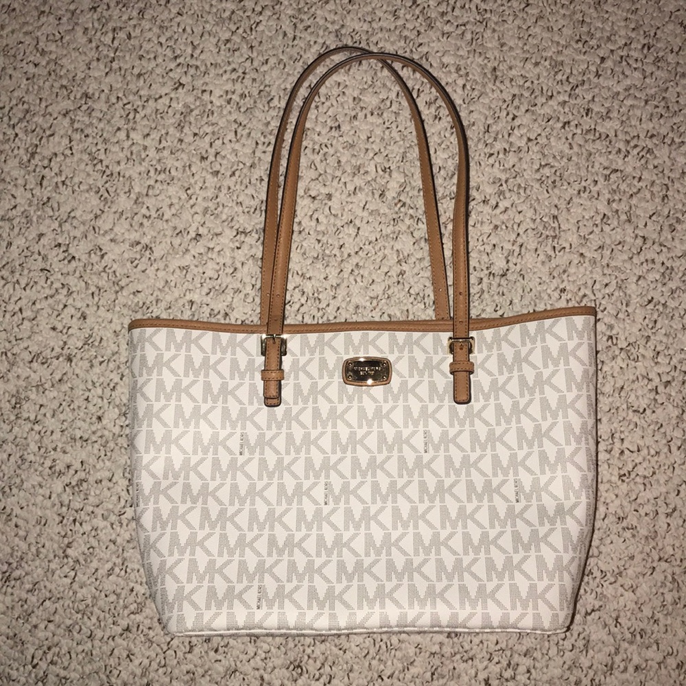 Michael Kors jet set travel tote
